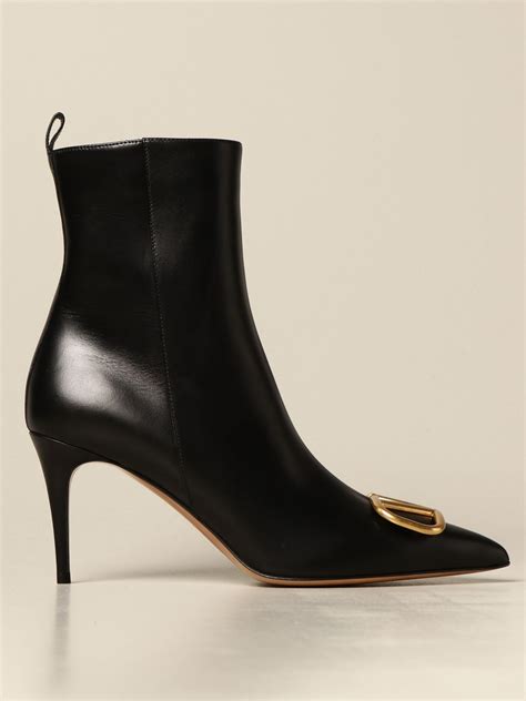 Wir haben die besten 2021 von absatzschuhe für damen im ausverkauf. Absatzschuhe damen Valentino Garavani | Absatzschuhe ...
