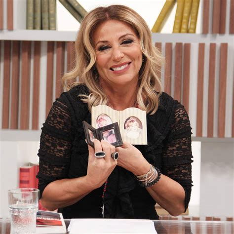 English language audience know her best from the dancer upstairs with javier bardem, directed by john malkovich. Alexandra Lencastre não queria fazer o Você na TV!