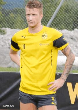 İlkay gündoğan has a personal endorsement deal with adidas, which requires him to wear adidas footwear for his professional matches. Marco Reus Shirtless | Tumblr
