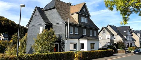 Seit 2015 gilt bei der maklerprovision das bestellerprinzip, d.h. Ferienhaus kaufen Deutschland, Winterberg Sauerland