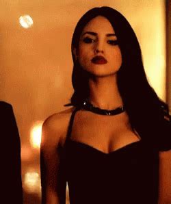 Gif discovered by jungle(read bio). Eiza Gonzalez FDTD GIF - EizaGonzalez FDTD - Discover ...