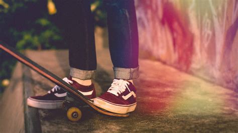 I really want a gf that i can teach how to skate and cruise with :) that'd be such a vibeee. Queer women: the new generation of skateboarders - Star ...