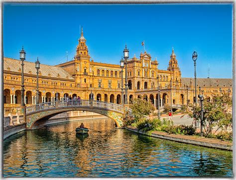 De lunes a domingo y festivos, de 10 a 20 h. Plaza de España, Sevilla | La Plaza de España de Sevilla ...