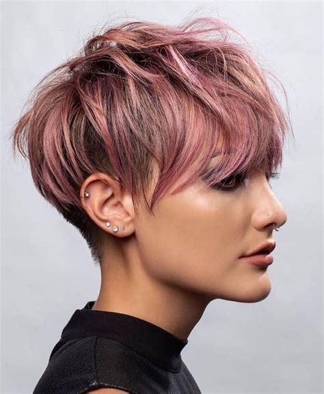 Caesar haircut variations are always fashionable all the times. 10 Pixie Haircut Inspiration, Latest Short Hair Styles for ...