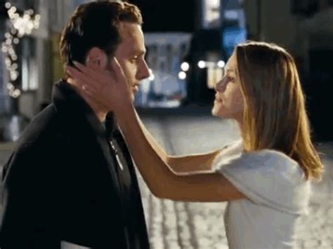 Loser in boy fight get pounded. 8 Reasons Keira Knightley's Love Actually Character Sucks ...