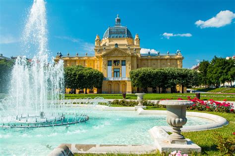 Zagreb, capital mundial de esquí. Encante-se com Zagreb, capital da Croácia | Qual Viagem