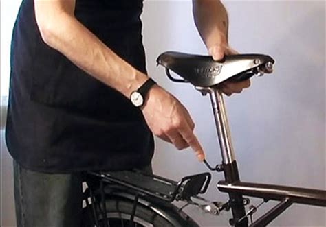 Twist the seat to raise or lower the post as needed and then tighten the bolt. Bicycle Seatpost Videos | BikeRide