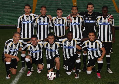 The italian soccer club udinese calcio (more known as just udinese) was established already in 1896, in the town udine. PROSSIMI CAMPIONI: Esempio per le "grandi": Universo Udinese