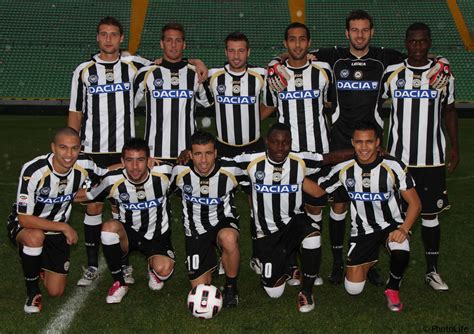 Udinese, other than being the team of the city, is also considered the team that represents the region, it is a symbol of the soil from which we originate. PROSSIMI CAMPIONI: Esempio per le "grandi": Universo Udinese