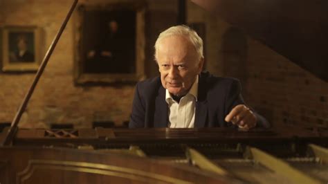 Konkurs Chopinowski na instrumentach historycznych - YouTube