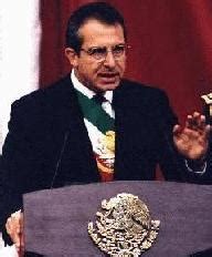 Fue presidente de méxico desde el 1 de diciembre de 1994 hasta el 30 de noviembre de 2000. El Neoliberalismo en México