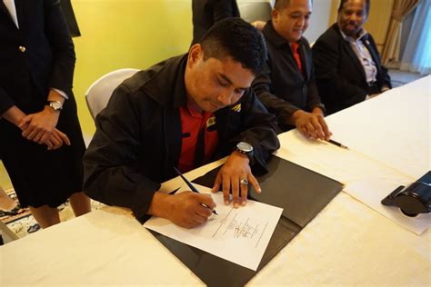 Mot means memorandum of transfer. UNI MALAYSIA LABOUR CENTRE: Signing Ceremony of the ...
