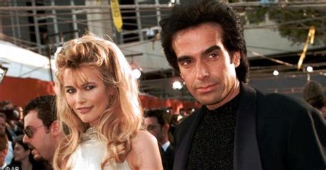 I've gathered all my secrets in an exclusive video course. Claudia Schiffer y David Copperfield el amor del mago y la ...