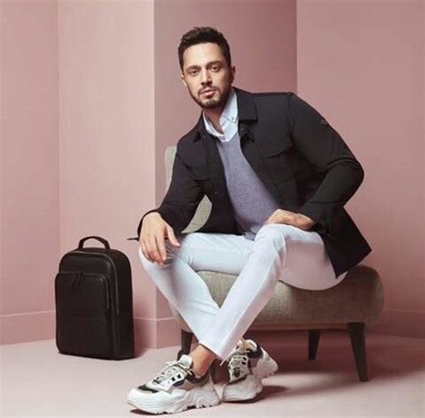Murat boz resmi pinterest hesabı / murat boz official pinterest account. Pin by Turkish series , actors and ac on Murat Boz | Turkish actors, Fashion, Style
