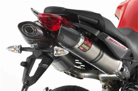 Taken with samsung galaxy note hence poor audio quality. For sale Aprilia Shiver Akrapovic Exhausts.