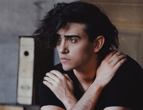 Il diario degli errori (2017), elodie & michele bravi & guè pequeno: Michele Bravi, "mi ha salvato un ragazzo, ero innamorato ...