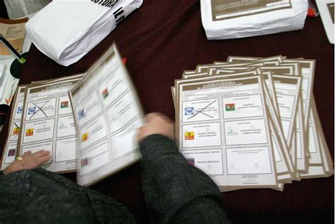 Documento sobre las elecciones presidenciales en méxico las elecciones más reñidas en la historia de méxico. ¿Hubo fraude en el 2006? (según especialistas)