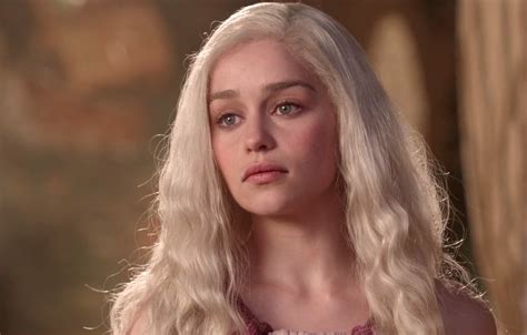 Emilia clarke acts a lot through her eyebrows! George R.R. Martin: Daenerys' Assault in 'Thrones' Was Bad ...