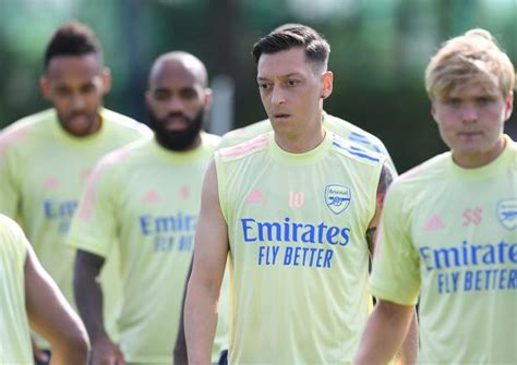 88, 10, 12, 6, 7, 8 for besiktas, all in the books. Mesut Ozil's €15m decision: Fenerbahce, DC United and the ...