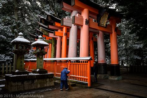 If you have a time, i recommend that you should go deep inside and climb mount inari. Fushimi Inari Taisha (Winter) | My Kyoto Machiya