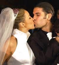 She was previously married to rafael márquez. Adriana Lavat desmiente una posible relación con Ray ...