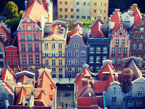 With a population of 470,907, gdańsk is the capital and largest city of the pomeranian voivodeship and the most prominent city in the vicinity of. Gdansk: Poland's city of solidarity with refugees