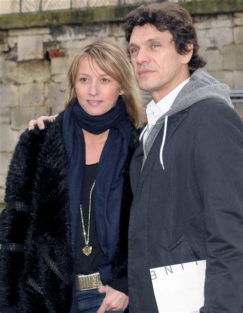 Compte officiel de #marclavoine tournée « dans la peau » : Sarah et Marc Lavoine attendent un troisième enfant - Elle