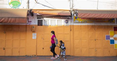 Una etapa donde, además de la cuarentena de fin de semana y feriados, se contempla la prohibición de viajar a otras regiones, salvo estrictas excepciones. Comunas Que Retroceden A Fase 2 / Nuevos anuncios en el ...