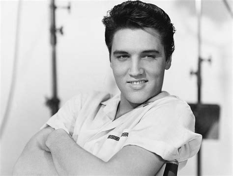 Official page for the king of rock 'n' roll. Elvis Presley - Wikipedia