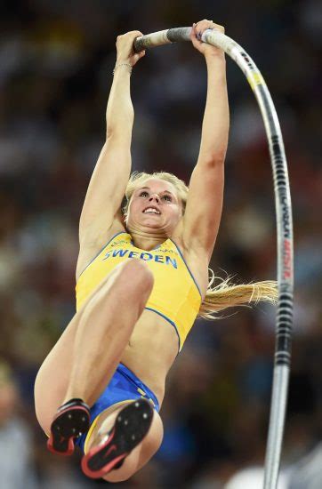 How tall and how much weigh michaela meijer? Asta: la svedese Michaela Meijer salta 4,83 | atleticanotizie