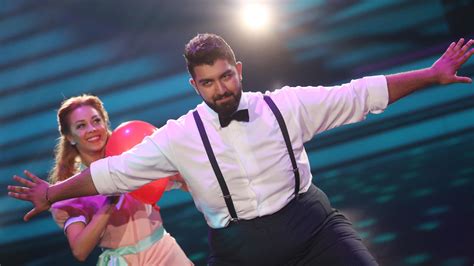 Faisal kawusi 3 дня назад. Nach 'Let's Dance': Faisal Kawusi mischt bei den ...