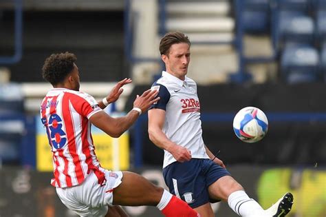 Sheffield united defender george baldock could play on sunday despite missing the there is not a lot more to say about either of these teams. How Much Does Shelfied United Makw / Fabulous Brewster Set ...