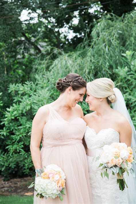 Airy and light chapel wedding. ROMANTIC OUTDOOR VIRGINIA WEDDING | Fine art Virginia wedding and boudoir photographer