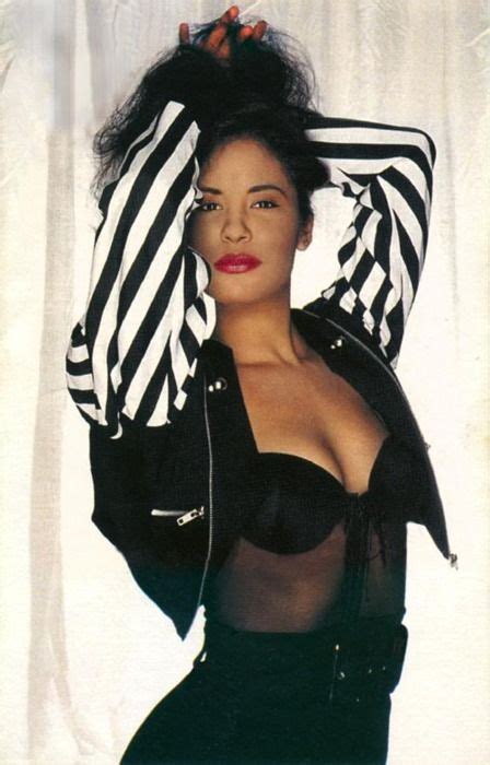 @selenavevo #selenaquintanilla #cover #spanish #latina #autumncorin #corinthians #siunavez. 100+ ideas to try about selena quintanilla | The queen ...