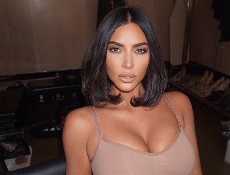 Kim kardashian west, los angeles, ca. Ким Кардашьян призвала поклонников звонить в Белый дом и ...