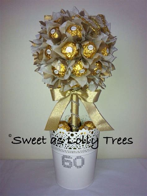 Weitere ideen zu picknick essen, essen, essen und trinken. 60th birthday, gold & white Ferrero Rocher lolly tree ...