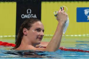 Katinka hosszú is a 31 year old hungarian swimmer. Hosszú Katinka előtt is voltak úszó olimpiai bajnokaink ...