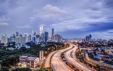 Kuala lumpur's multicultural population and fascinating history give the city a distinct flare and colourful atmosphere. Kuala Lumpur - City in Malaysia - Thousand Wonders