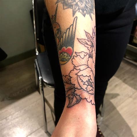 A tattoo is most likely to become itchy when it's new, but this can happen at any point in the healing process. Working Out With a New Tattoo — Athletish