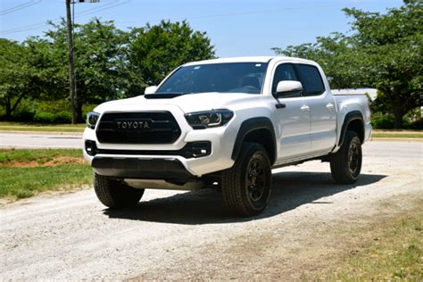 Photographer and adventurer john rutherford, shows us the ins and outs of his ultimate adventure truck. Crawl Control: Toyota Tacoma TRD Pro — Auto Trends Magazine