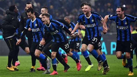 All information about inter (serie a) current squad with market values transfers rumours player stats fixtures news. Inter logra espectacular voltereta y le gana al Milan en ...