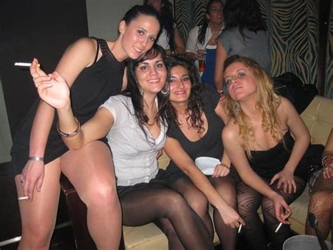 Tiffany and jez filmed in the kitchen. Spanish Candids 508 | Pantyhose Watcher | Flickr