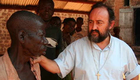 El obispo de la diócesis río cuarto, monseñor adolfo uriona, presidió la santa misa del 12° domingo durante el año desde la localidad de charras.la ceremonia es transmitida a través de distintas plataformas digitales en el marco de las restricciones por la pandemia. Un obispo español, el primero en la lista de personajes a ...