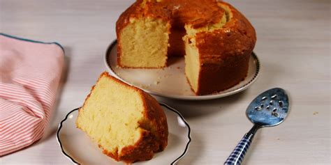 This is a super delicious moist cake with an outstanding orange flavor. Ina Garten Vs. Paula Deen: Whose Pound Cake Is Better ...