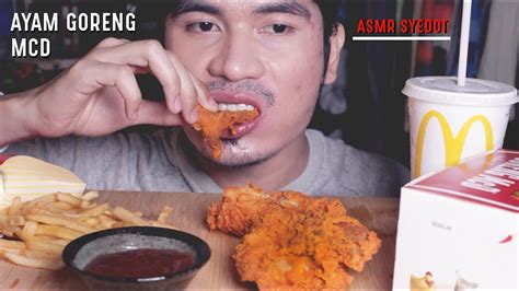 Tampaknya kamu wajib mencoba menu ayam goreng mcd 3x spicy yang sedang viral di kalangan netizen malaysia! ASMR : AYAM GORENG SPICY MCD MALAYSIA (EATING SOUND) - YouTube