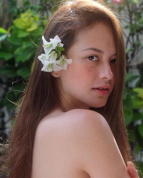 Rated k gives information about john lloyd cruz and ellen adarna's decision to leave showbiz, and asks showbiz insiders about. Lawyer confirms Ellen Adarna gave birth last June 27 ...