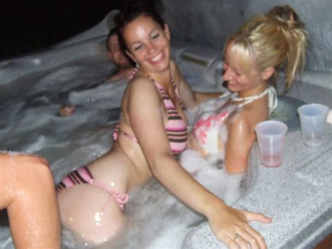 Линн лоури и клэр уилбур болят. Hot tubs...do you use yours? - Pelican Parts Forums