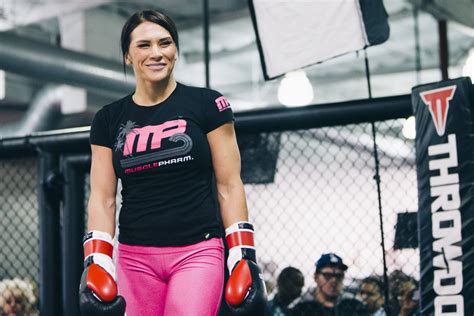 Cat took place in the 1st ever zww women's fight. Cat Zingano says Amanda Nunes came off like a 'blatantly ...