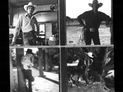 We have been texting every day for i stopped texting her too. George Strait -- I Know She Still Loves Me Chords - Chordify