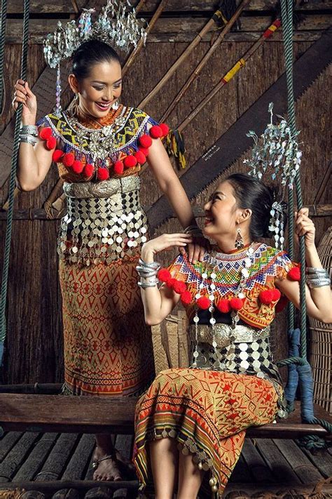 The iban ngepan (or traditional attire) is generally worn for special occasions (gawai), ceremonies, rituals and dances. female iban costume - Google Search in 2020 | Sarawak ...